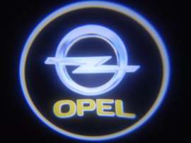 Проекция логотипа Opel